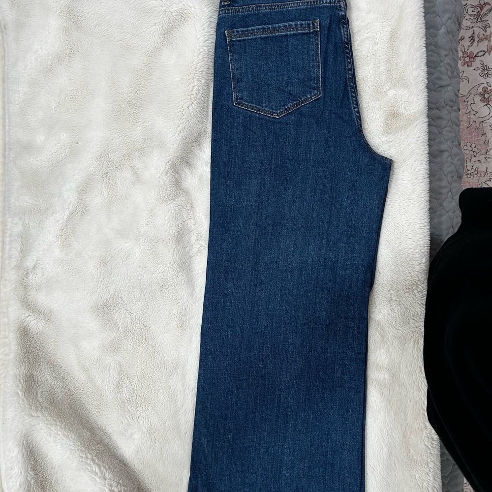 Boden High Rise, Cropped Wide-leg Jeans in Deep Blue - Picture 10 of 11